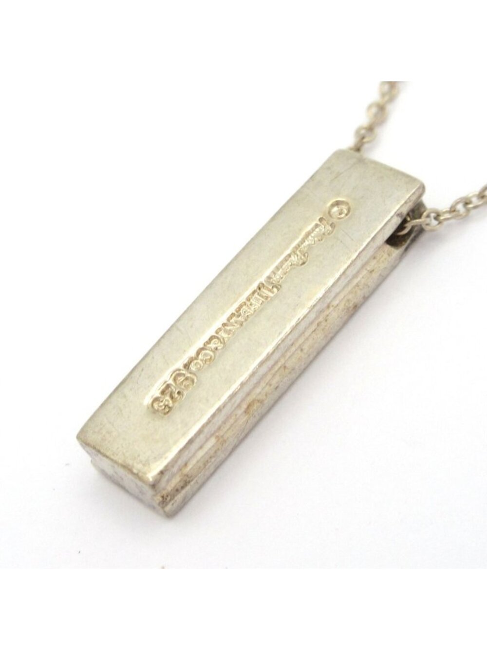 Tiffany & Co Necklace Kiss Bar Diamond 0.05 Carat View 3
